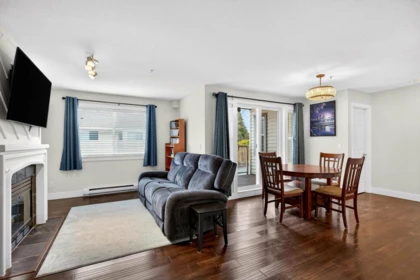 Primary Bedroom Photo of 101 22275 123 Avenue, Maple Ridge, BC