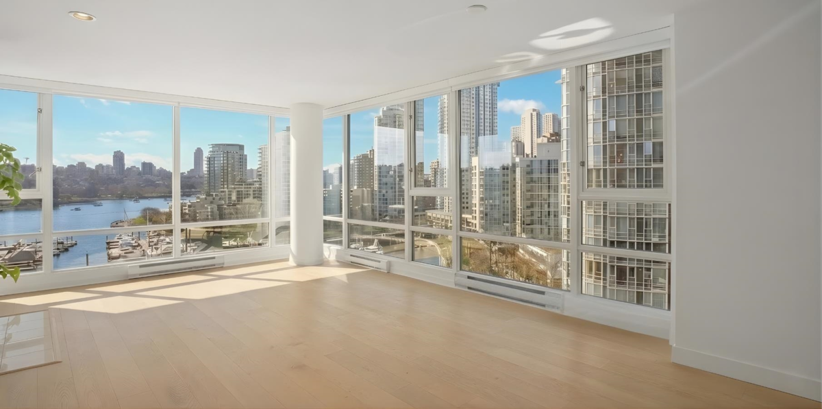 Dining Area Photo of 1507 1033 Marinaside Crescent, Vancouver, BC