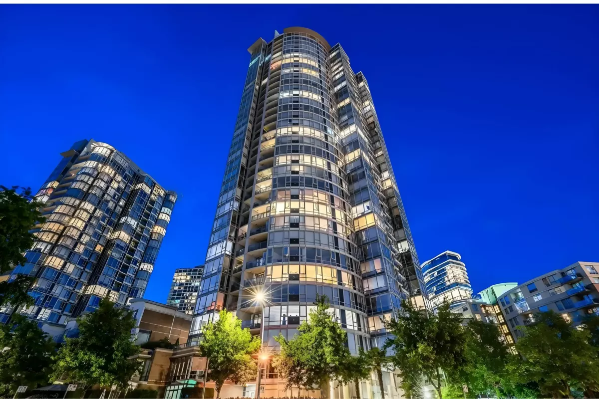 Office / Den Photo of 1507 1033 Marinaside Crescent, Vancouver, BC