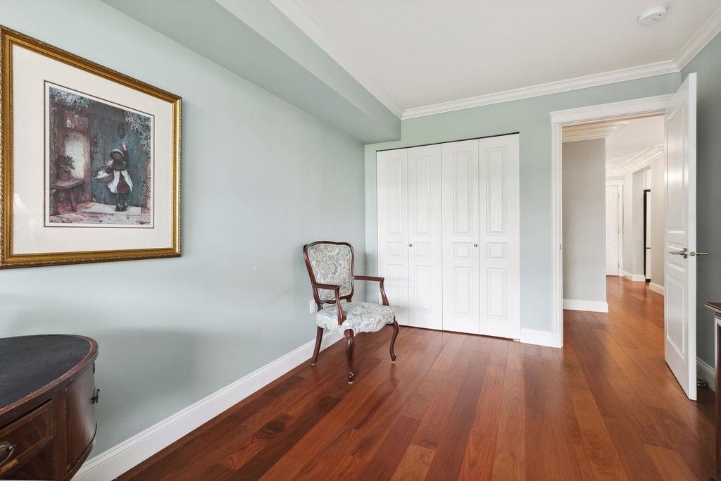 Powder Room Photo of 220 15210 Pacific Avenue, White Rock, BC