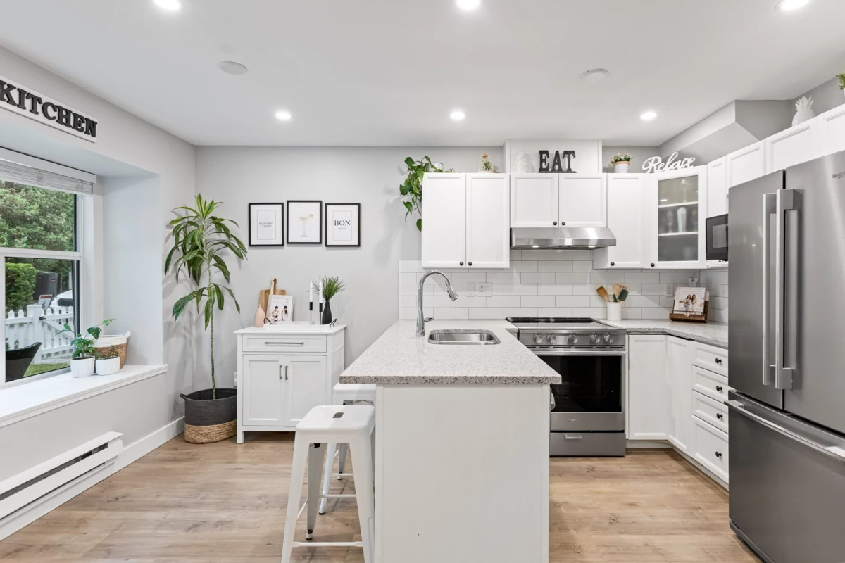 Dining Area Photo of 57 12099 237 Street, Maple Ridge, BC