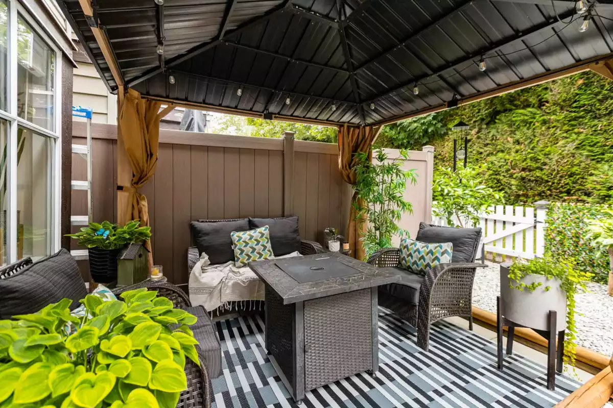 Outdoor Kitchen Photo of 57 12099 237 Street, Maple Ridge, BC