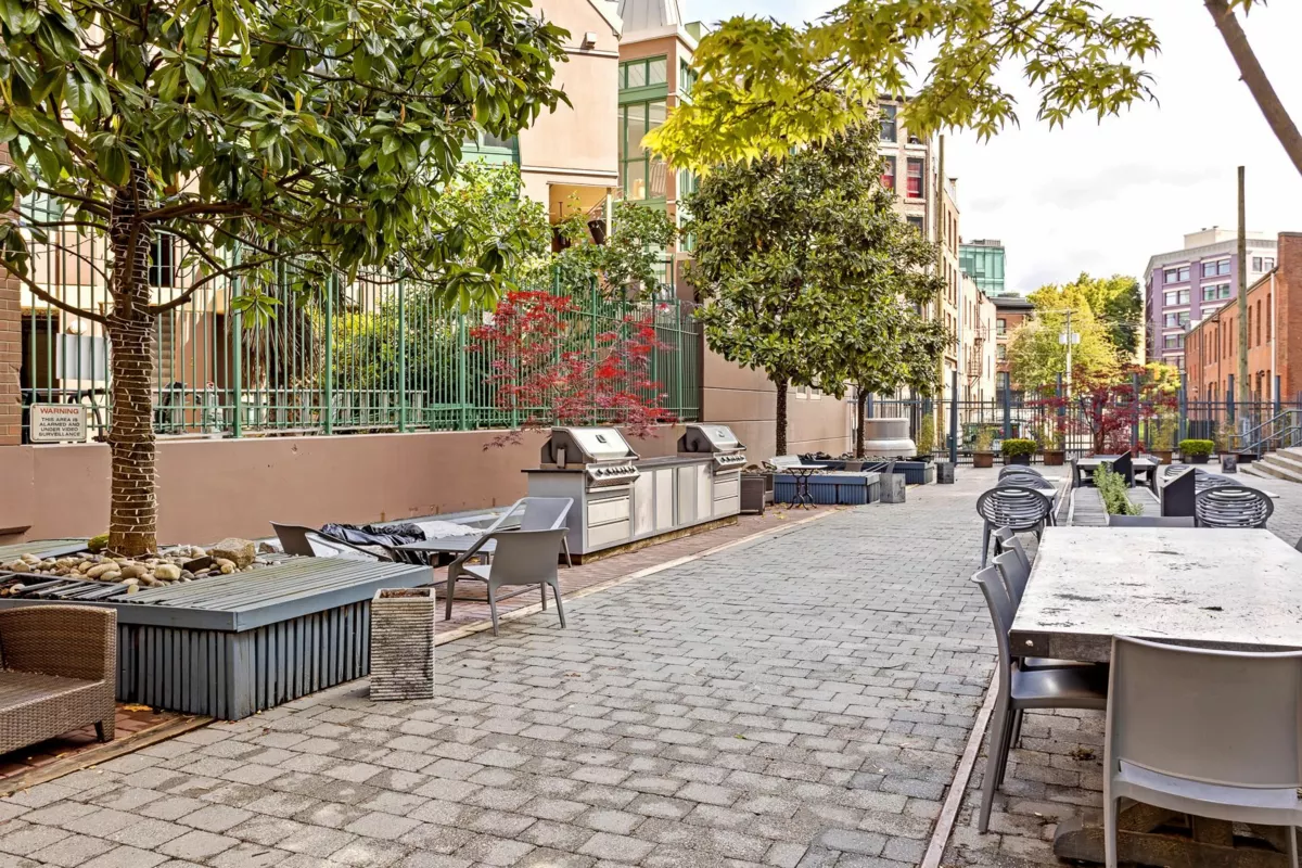 Front Yard Photo of 310 55 E Cordova Street, Vancouver, BC