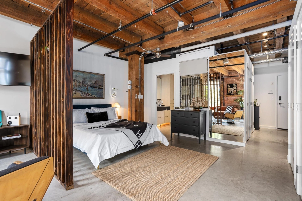 Loft / Bonus Room Photo of 310 55 E Cordova Street, Vancouver, BC