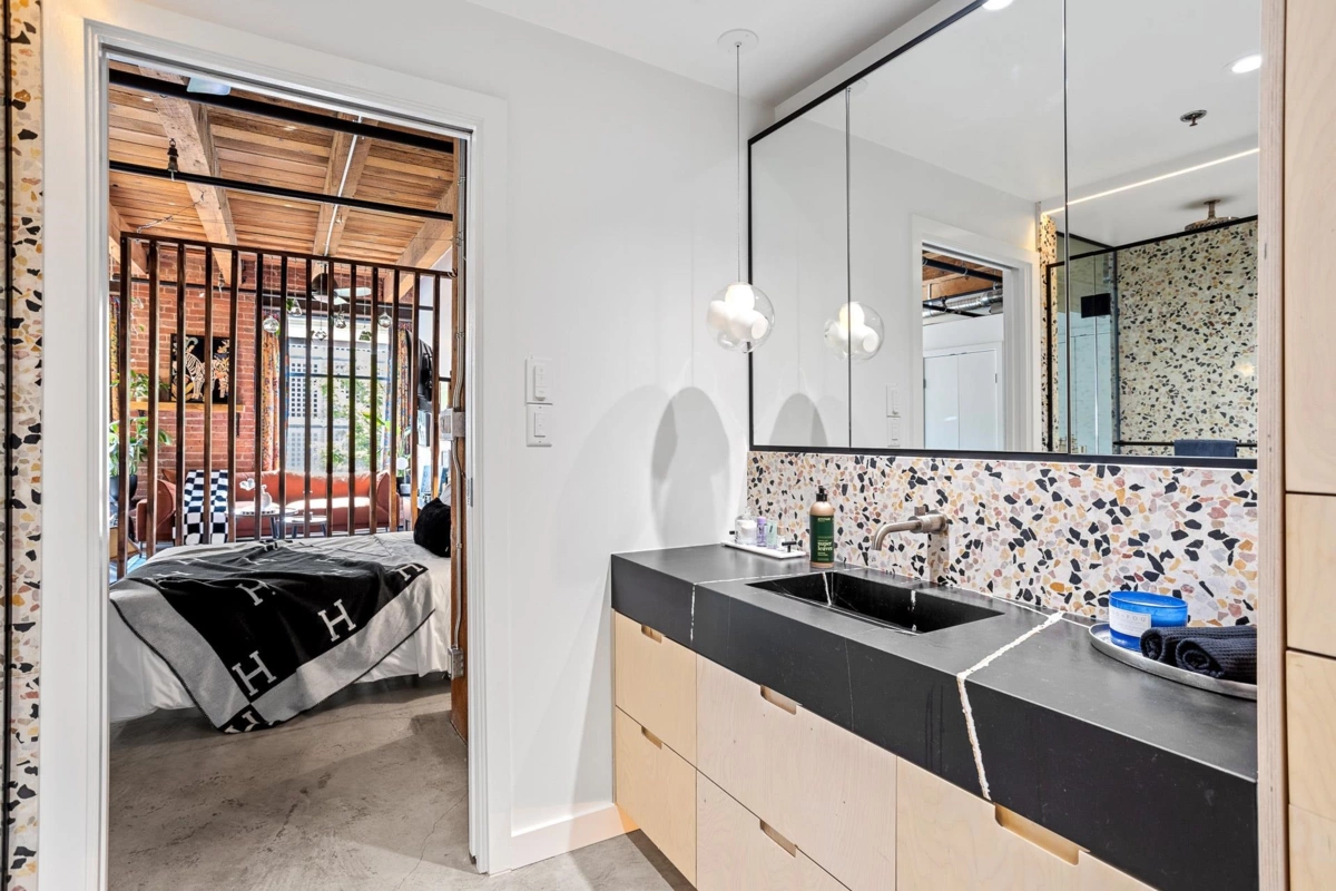 Mudroom Photo of 310 55 E Cordova Street, Vancouver, BC