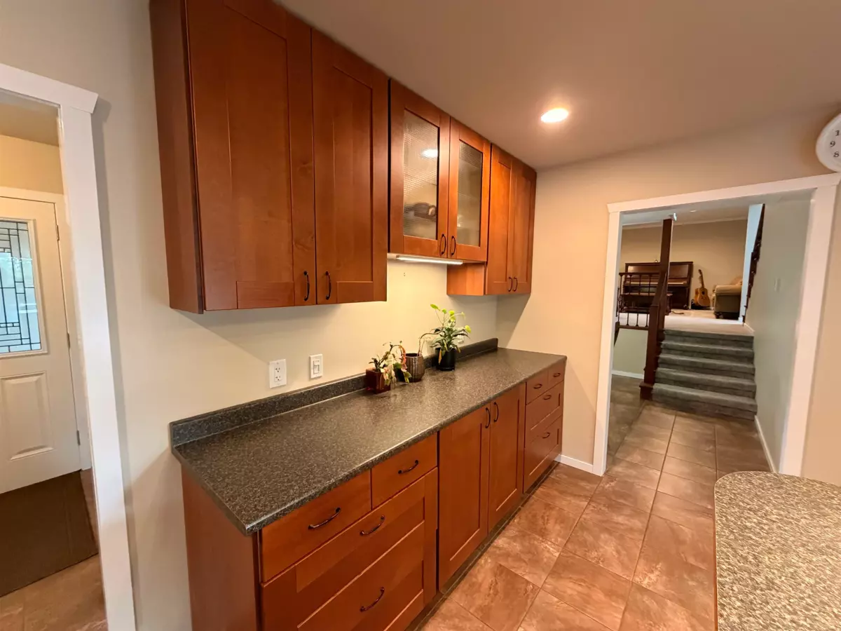 Office / Den Photo of 4898 Sunshine Coast Highway, Sechelt, BC