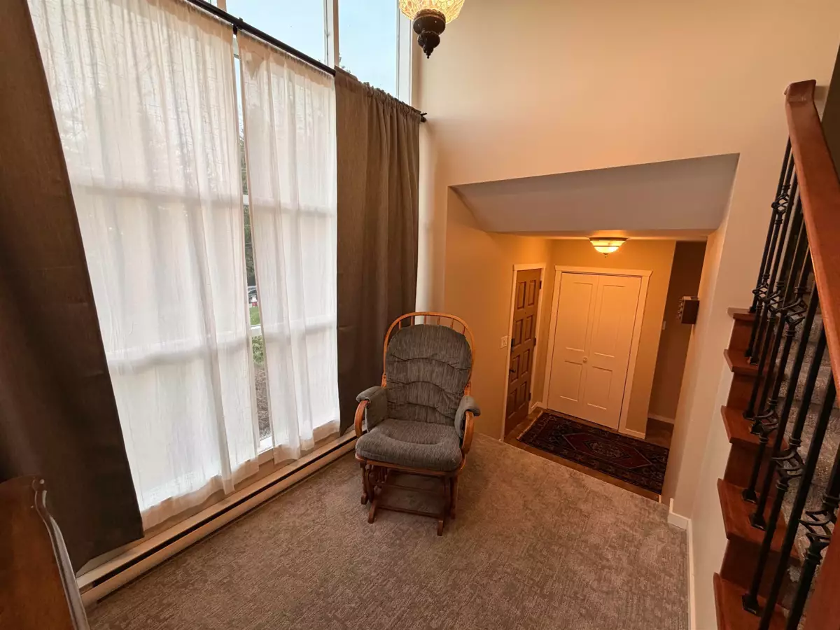 Primary Bedroom Photo of 4898 Sunshine Coast Highway, Sechelt, BC