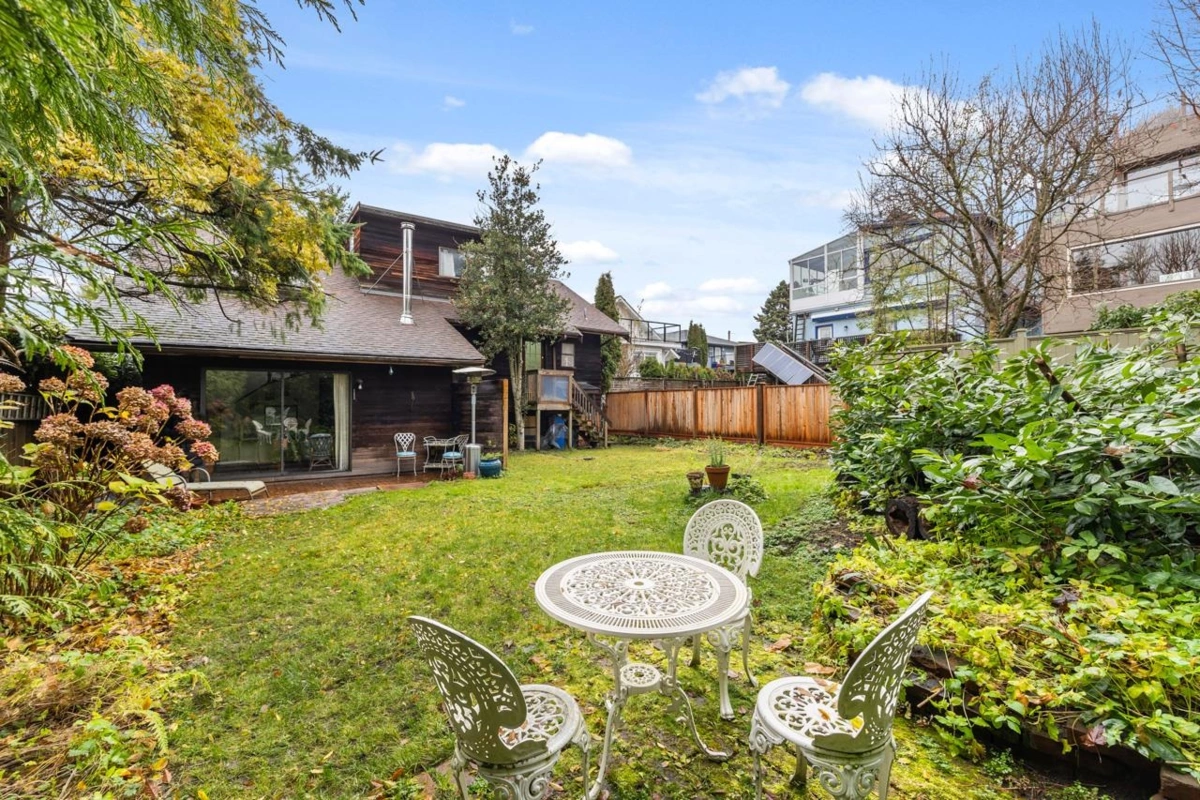 Front Yard Photo of 2730 Point Grey Road, Vancouver, BC