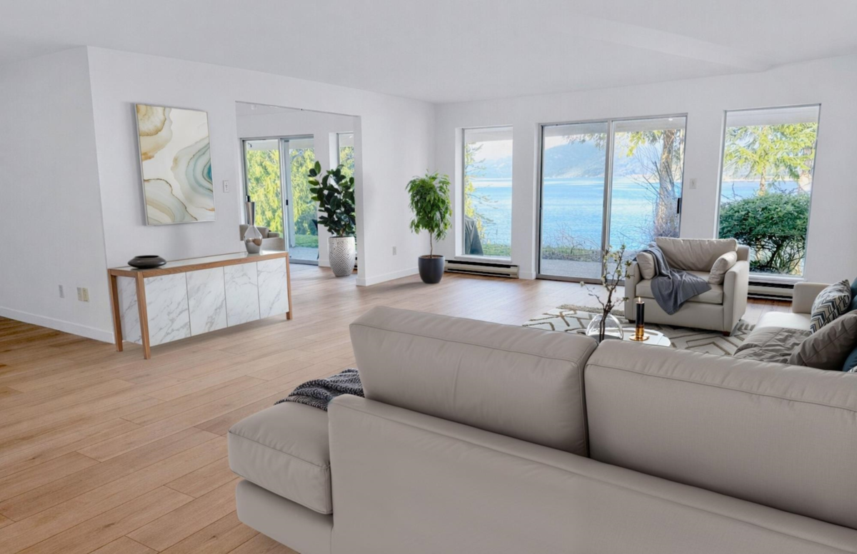 Backyard Photo of 6448 N Gale Avenue, Sechelt, BC