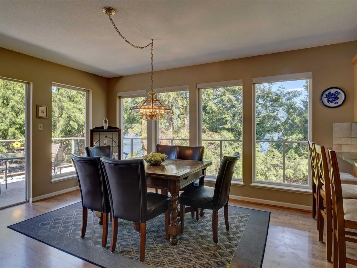 Office / Den Photo of 6448 N Gale Avenue, Sechelt, BC