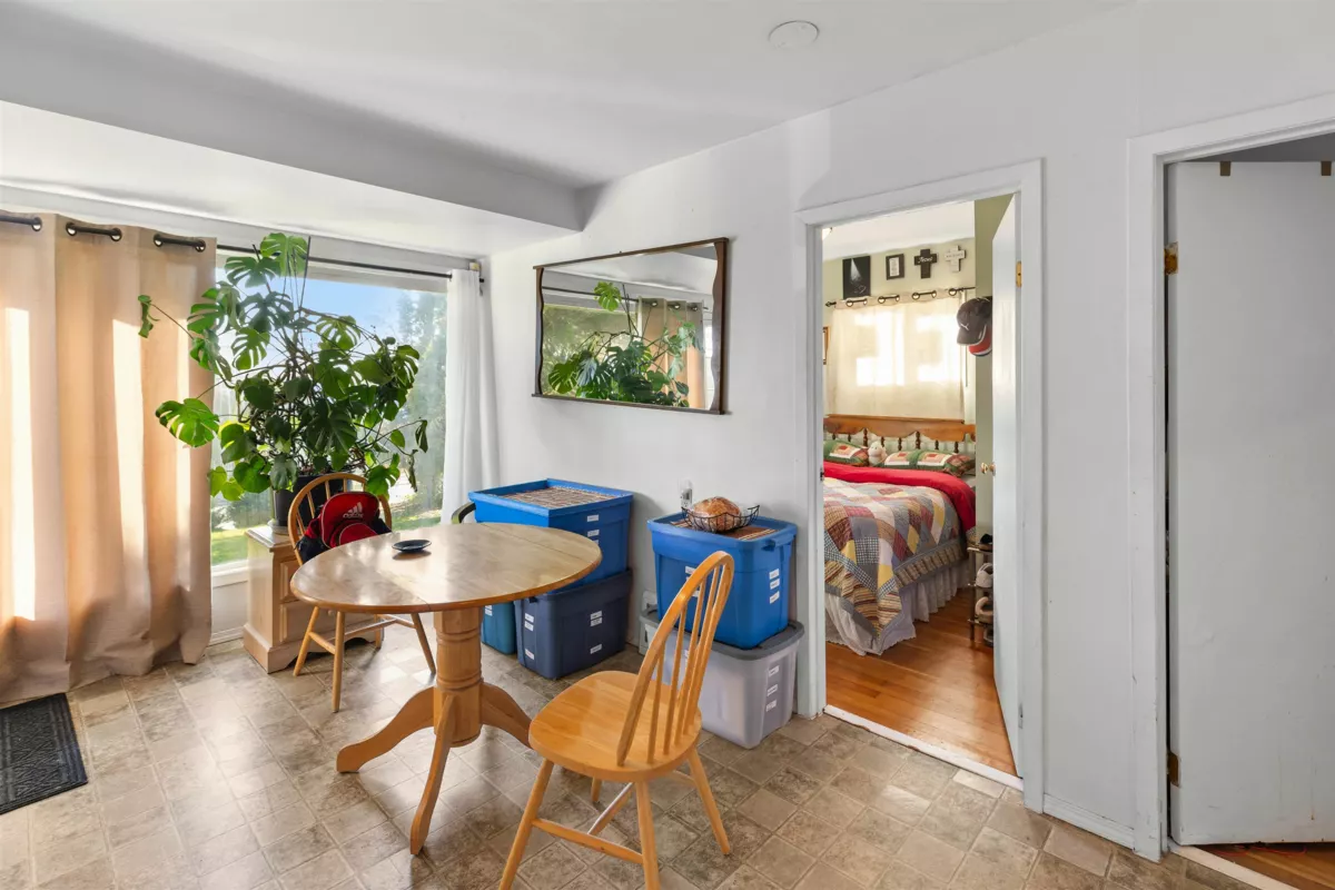 Pantry Photo of 32739 Fraser Crescent, Mission, BC