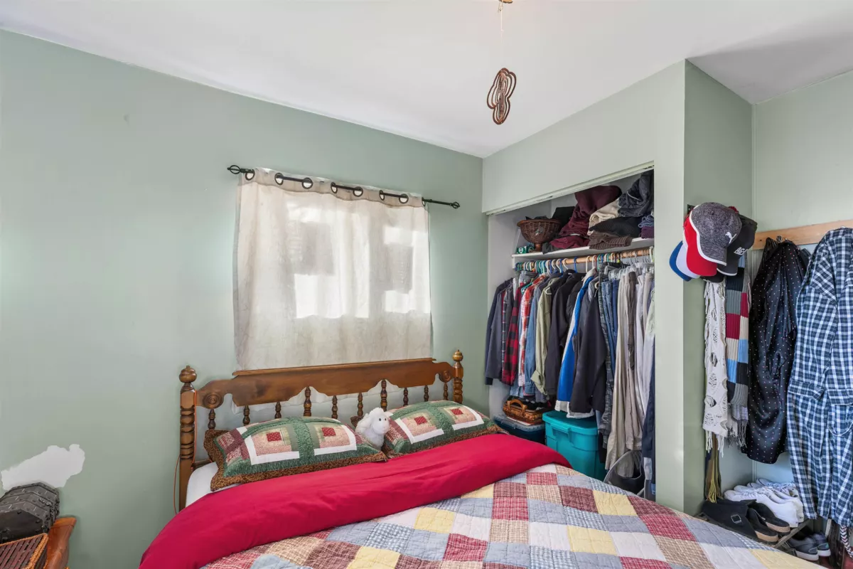 Primary Bedroom Photo of 32739 Fraser Crescent, Mission, BC