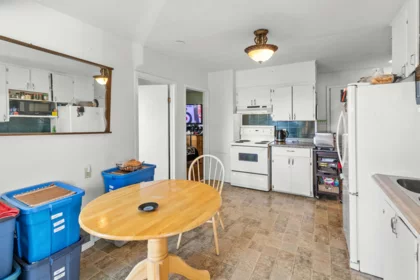 Kitchen Photo of 32739 Fraser Crescent, Mission, BC