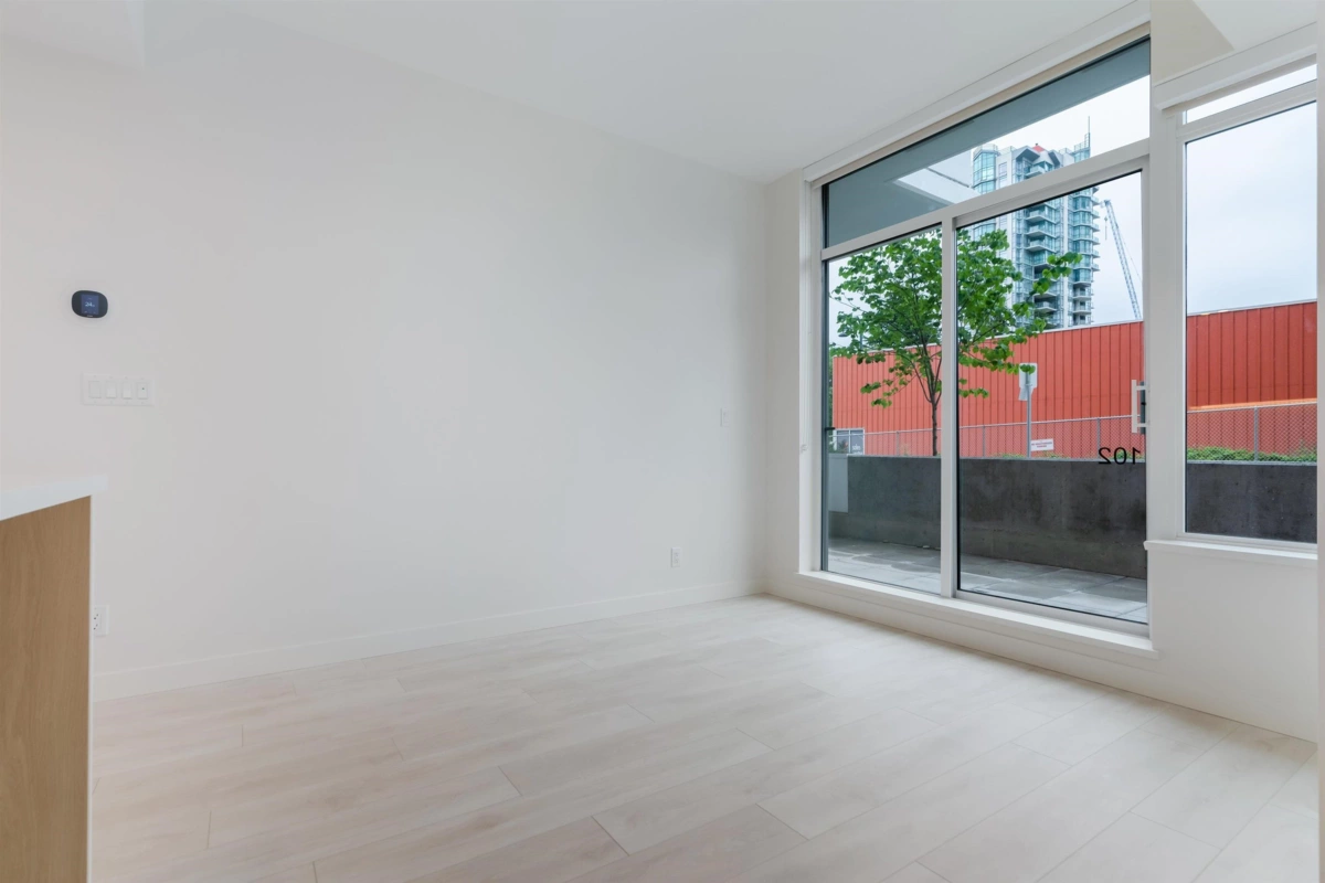 Family Room Photo of 102 13318 104 Avenue, Surrey, BC