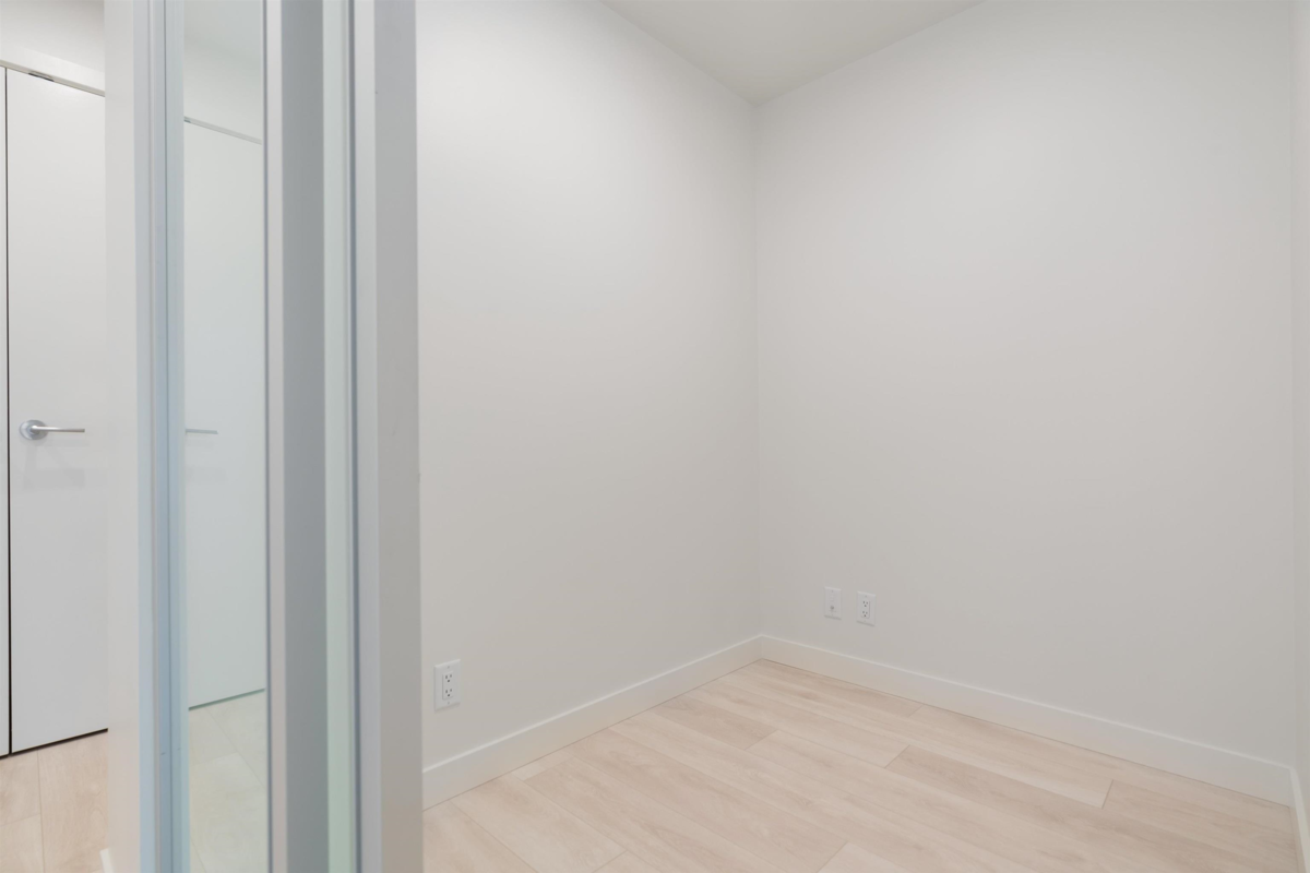 Pantry Photo of 102 13318 104 Avenue, Surrey, BC