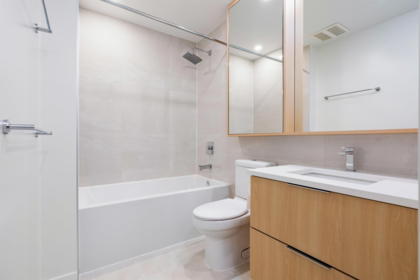Walk-In Closet Photo of 102 13318 104 Avenue, Surrey, BC