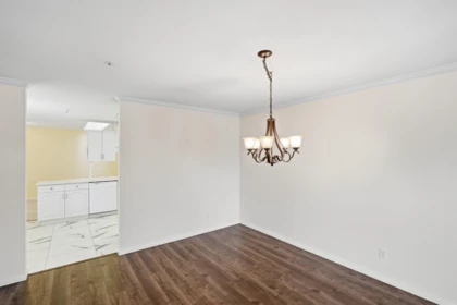 Primary Bedroom Photo of 411 2626 Countess Street, Abbotsford, BC
