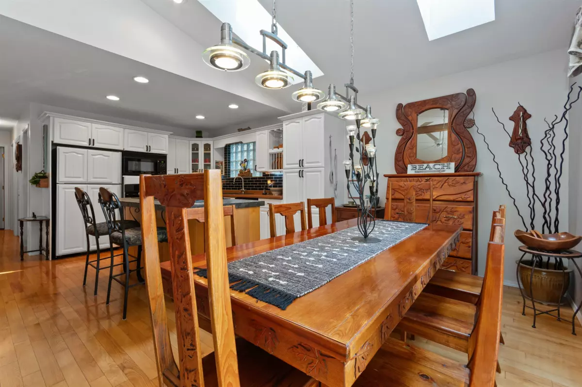 Guest Bathroom Photo of 262 First Avenue, Cultus Lake, BC