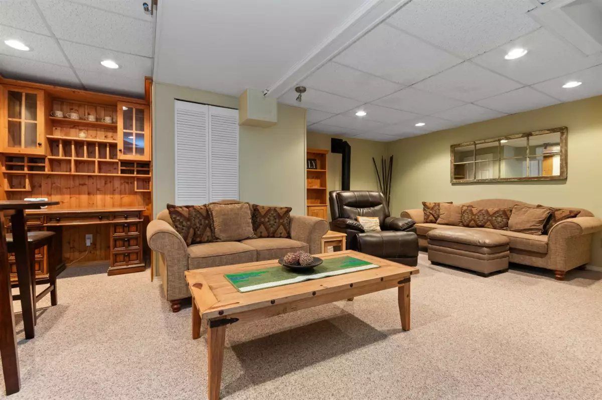 Swimming Pool Photo of 262 First Avenue, Cultus Lake, BC