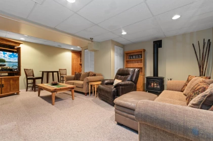 Hot Tub / Spa Photo of 262 First Avenue, Cultus Lake, BC