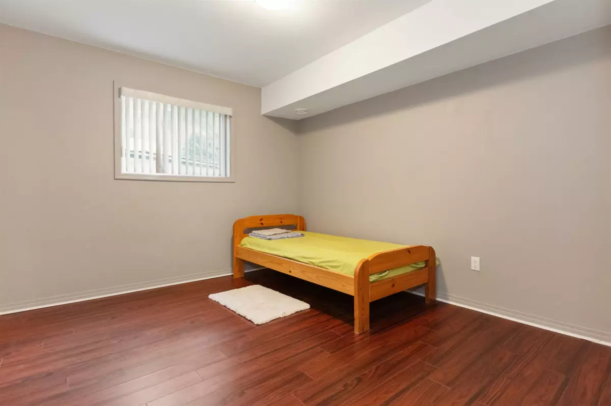 Entry Foyer Photo of 63861 Old Yale Road, Hope, BC