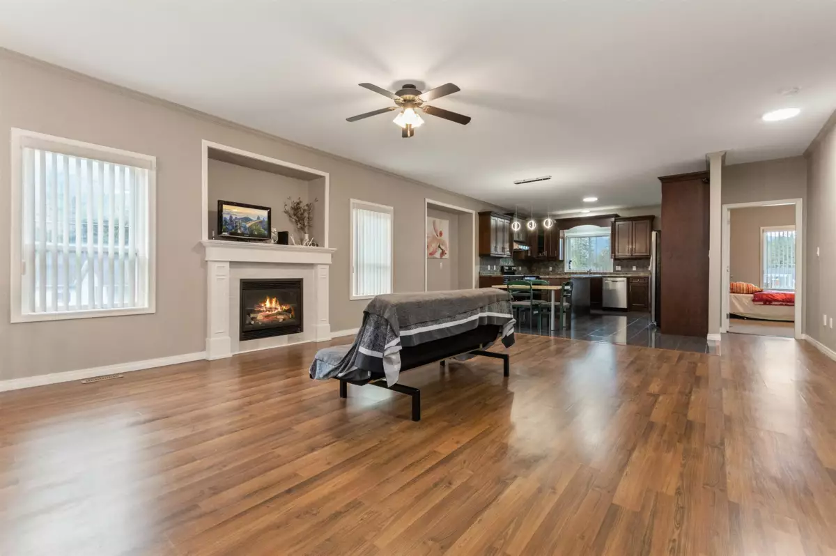 Family Room Photo of 63861 Old Yale Road, Hope, BC