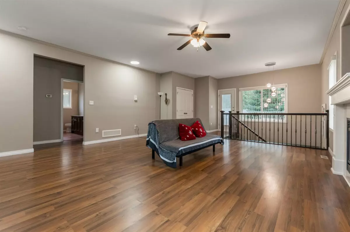 Kitchen Photo of 63861 Old Yale Road, Hope, BC