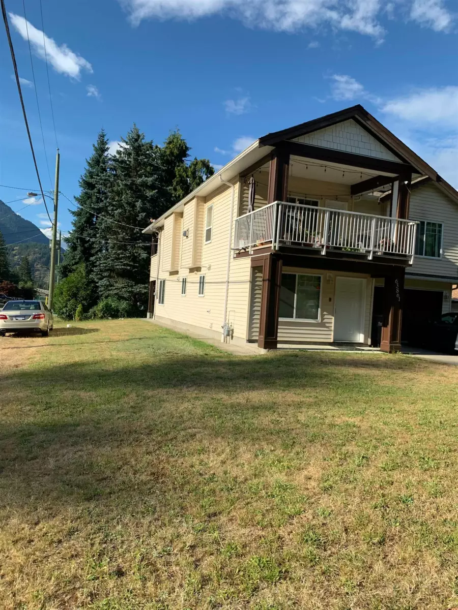 Outdoor Deck Photo of 63861 Old Yale Road, Hope, BC