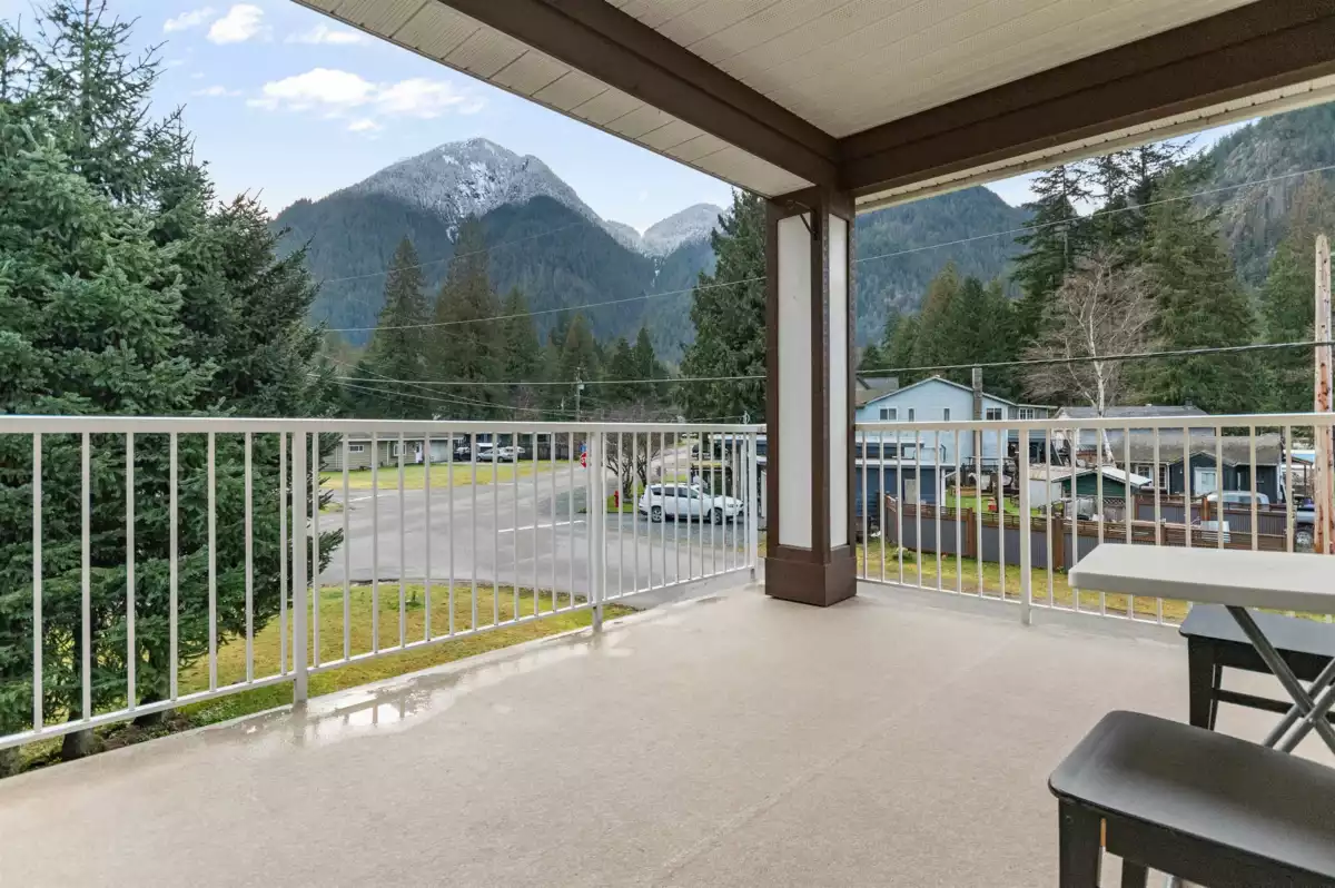 Pantry Photo of 63861 Old Yale Road, Hope, BC