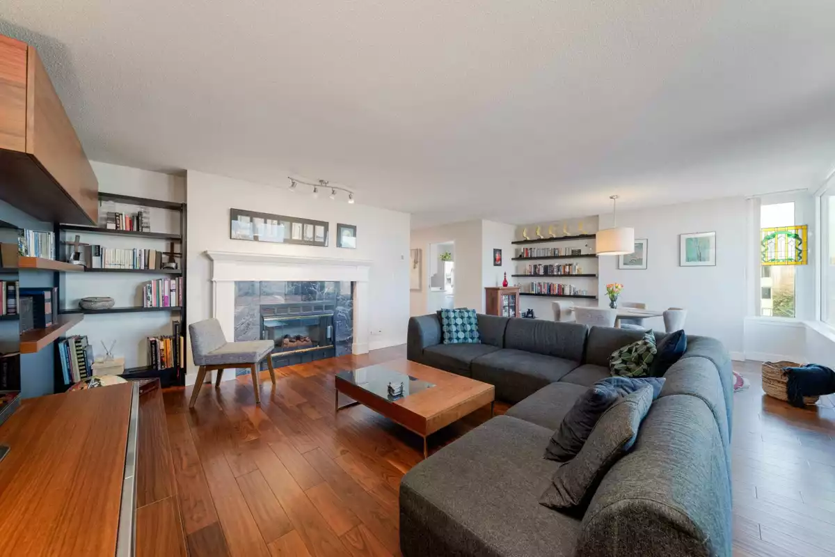 Kitchen Island Photo of 901 1566 W 13th Avenue, Vancouver, BC