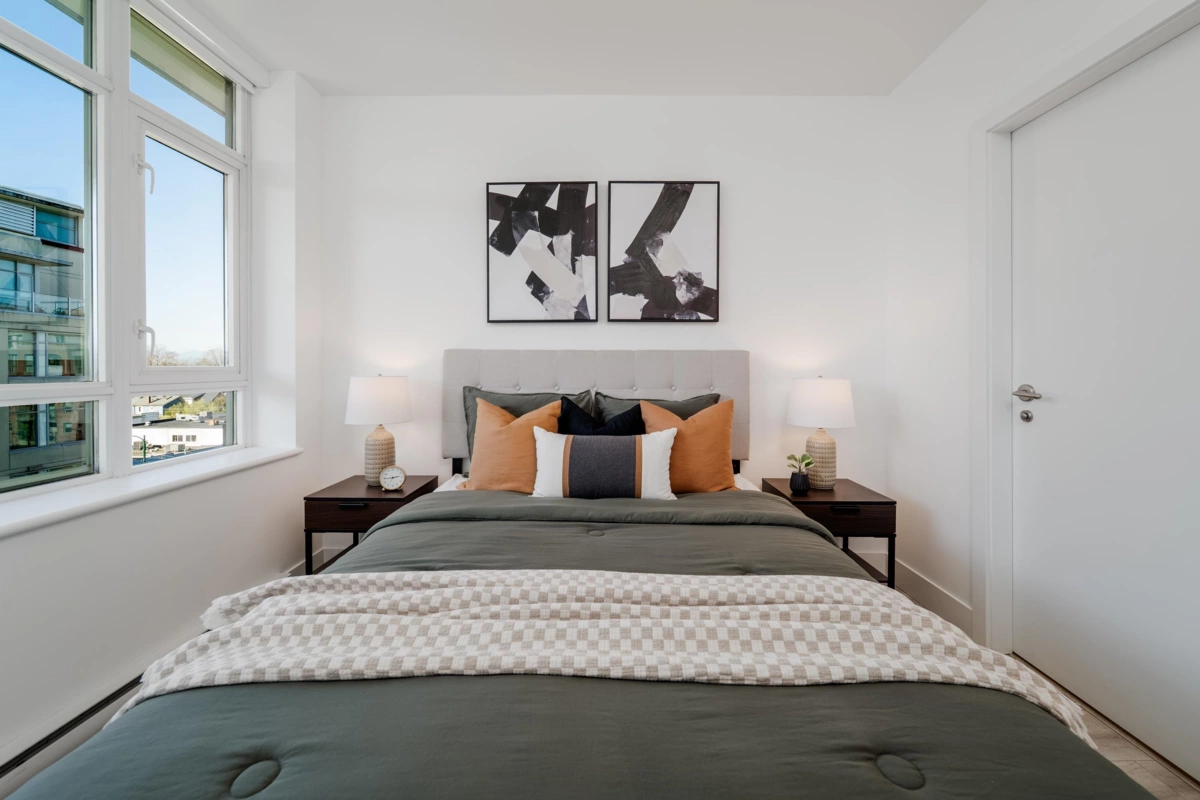 Bedroom 3 Photo of 607 2228 W Broadway, Vancouver, BC