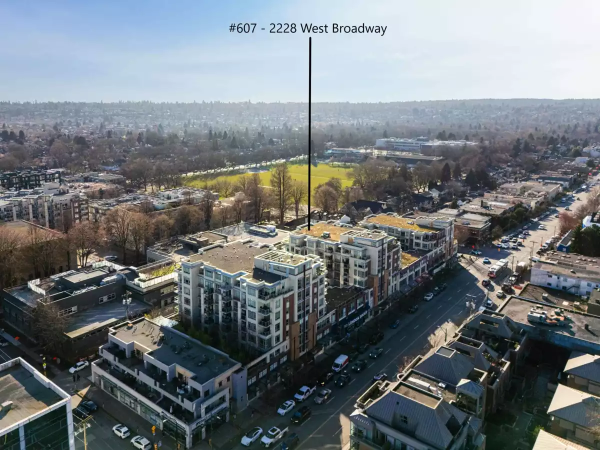 Hot Tub / Spa Photo of 607 2228 W Broadway, Vancouver, BC