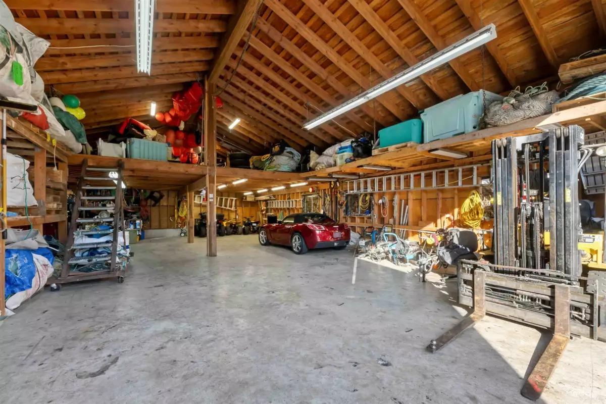 Neighborhood Park Photo Near 24109 124 Avenue, Maple Ridge, BC