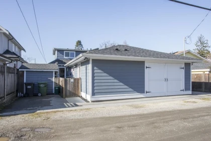 Community Amenities Photo (Clubhouse) of 300 Douglas Crescent, Richmond, BC