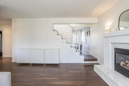 Kitchen Photo of 300 Douglas Crescent, Richmond, BC