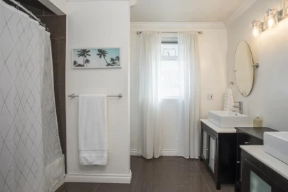 Powder Room Photo of 300 Douglas Crescent, Richmond, BC