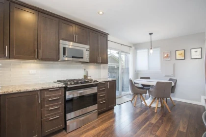 Primary Bedroom Photo of 300 Douglas Crescent, Richmond, BC