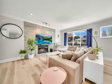 1089 E King Edward Avenue, Vancouver, BC, Vancouver — Single Family Residence for sale