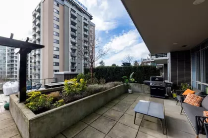 206 177 W 3rd Street, North Vancouver, BC, North Vancouver — Apartment/Condo for sale