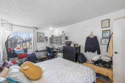 Loft / Bonus Room Photo of 211 7426 138 Street, Surrey, BC