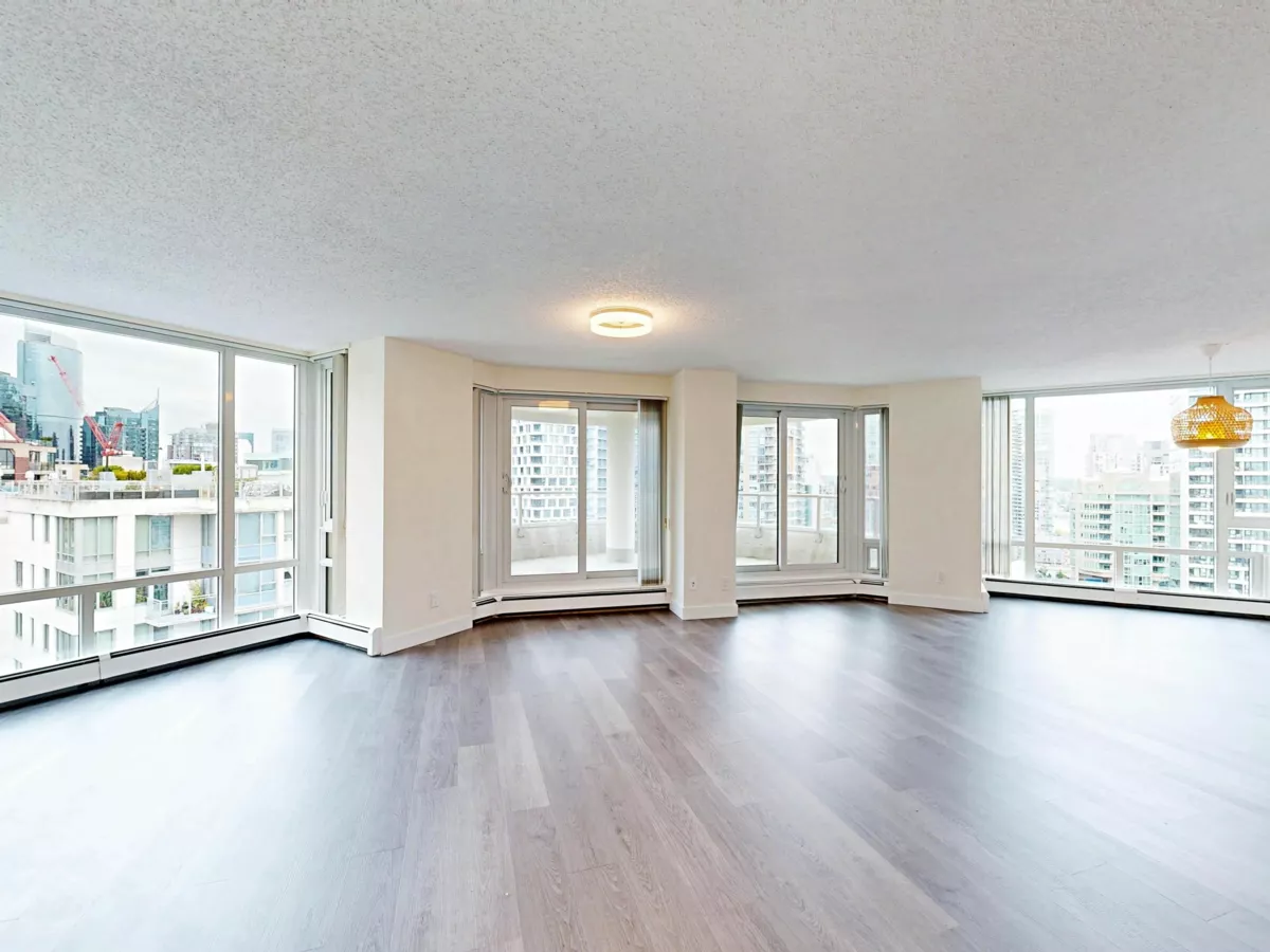 Family Room Photo of 2004 1020 Harwood Street, Vancouver, BC