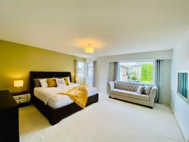 Entry Foyer Photo of 24 Balsam Place, Port Moody, BC
