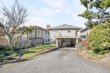 3180 E 3rd Avenue, Vancouver, BC, Vancouver — Single Family Residence for sale
