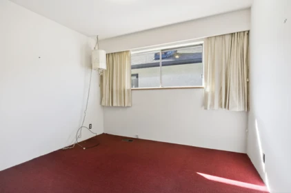 Laundry Room Photo of 3180 E 3rd Avenue, Vancouver, BC