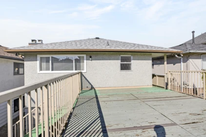 Swimming Pool Photo of 3180 E 3rd Avenue, Vancouver, BC