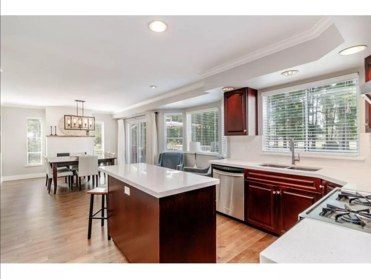 Family Room Photo of 24903 54 Avenue, Langley, BC