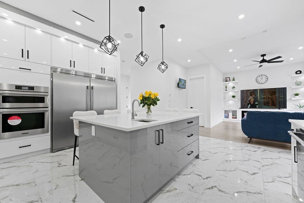 Dining Area Photo of 10626 124a Street, Surrey, BC