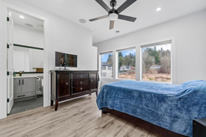 Breakfast Nook Photo of 10626 124a Street, Surrey, BC