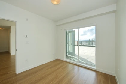 Hallway Photo of A107 31900 Raven Avenue, Mission, BC
