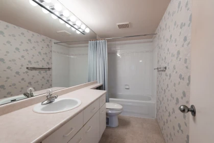 Office / Den Photo of 305 8811 Lansdowne Road, Richmond, BC
